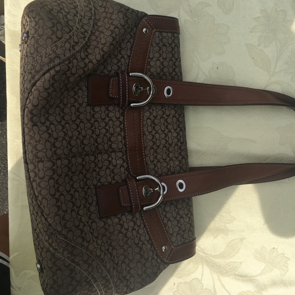 Coach Bag - Picture 2 of 3